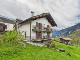 Maison de vacances en vente à Rossura, Suisse