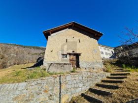 Charlet for sale in Faido, Switzerland