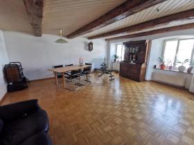 Floor Apartment for rent in Röschenz, Switzerland