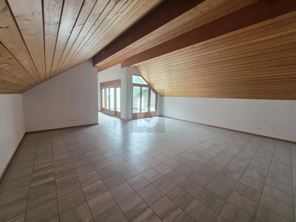 Floor Apartment Dongio for rent Switzerland