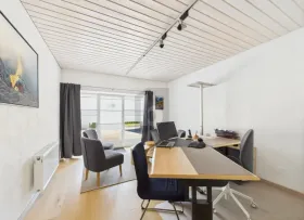 商业建筑 索滕斯  瑞士