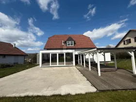 Villa zu verkaufen in Porrentruy, Schweiz