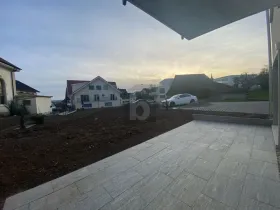 zemin kat daire kiralık 'de Hallau, İsviçre