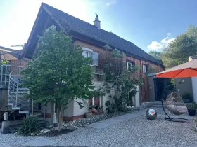Önálló ház kiadó a  oldalon. Greift, Svájc
