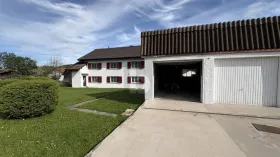 Квартира на первом этаже Лес Геневез (JУ) Продажа Швейцария