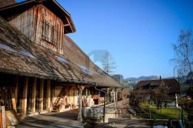Loft-Atelier til leie i Biglen, Sveits