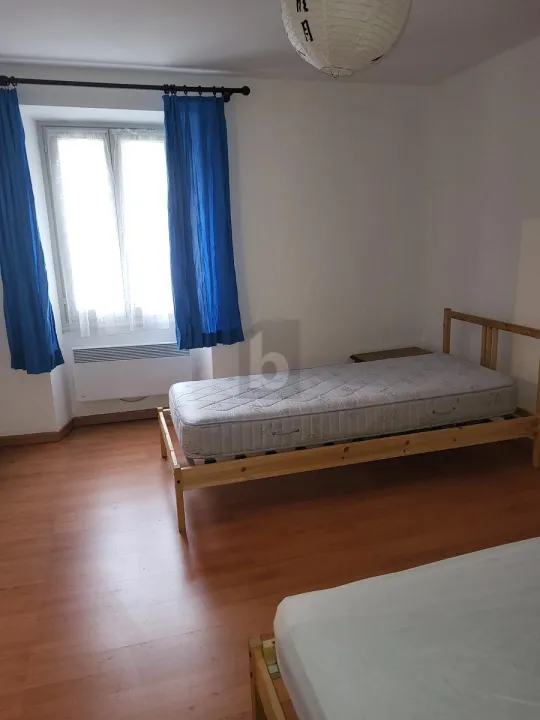 Floor Apartment Airolo for rent Switzerland