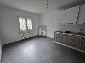 Apartamento en alquiler en Cadenazzo, Suiza