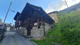 Kuća za odmor za prodaju u Sobrio, Švicarska