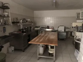 χώροι καταστήματος Μπιάσκα Προς Ενοικίαση Ελβετία