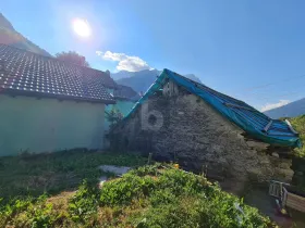一戸建て わし座  スイス