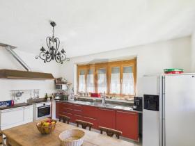 Vivienda unifamiliar en venta en Torre, Suiza