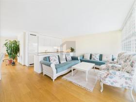 apartamento andar à venda em Bern, Suíça