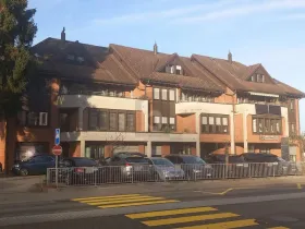 Kontorplass til leie i Bäch SZ, Sveits