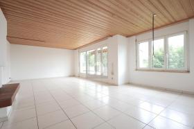 apartamento andar à venda em Lengnau, Suíça