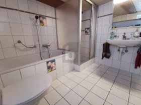 Gulv Leilighet  Röschenz  Sveits