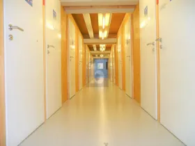 Αποθηκεύστε Pampigny Προς Ενοικίαση Ελβετία