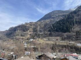 Nyaraló eladó a  oldalon. Mörel, Svájc
