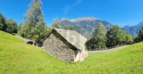 Detached house for sale in Ludiano, Switzerland