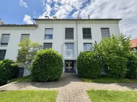 Floor Apartment for sale in Au, Switzerland