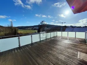 Penthouse kiadó a  oldalon. Hirschthal, Svájc