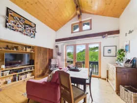 Ferienhaus zu verkaufen in Signèse, Schweiz