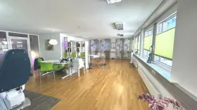 Bloque de oficinas en alquiler en Yverdon-les-Bains, Suiza