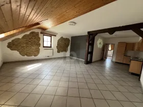 Floor Apartment for rent in Val Terbi, Switzerland
