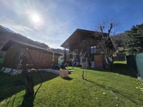 Odvojena kuća za prodaju u Olivone, Švicarska