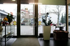 Winkel op te huur in Dietikon, Zwitserland