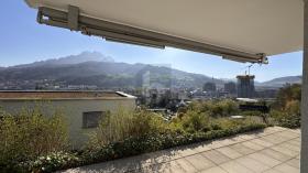 Apartamento Terraço para alugar em Horw, Suíça