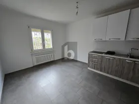 apartamento andar para alugar em Cadenazzo, Suíça