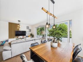 Duplex flat te koop in Sächsisch, Zwitserland