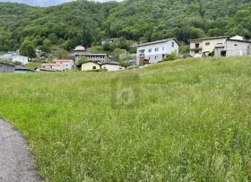 terreno edificabile in vendita a È uno, Svizzera