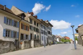 Gulv Leilighet  til salgs i Avenches, Sveits