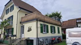 Maisonette lakás kiadó a  oldalon. Dulliken, Svájc