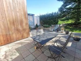 Floor Apartment for rent in Wahlen, Switzerland