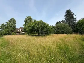terreno de construção à venda em Bachenbülach, Suíça
