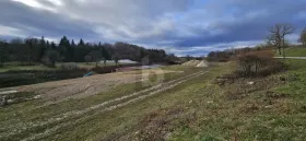 Industrial plot for rent in Chevenez, Switzerland