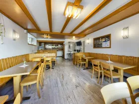 Gastronomie te koop in Varen, Zwitserland