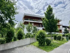 Begane grond flat te huur in Anières, Zwitserland
