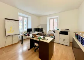 spazio ufficio in affitto a Coira, Svizzera