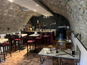 Gastronomija za prodaju u Oron-la-ville, Švicarska
