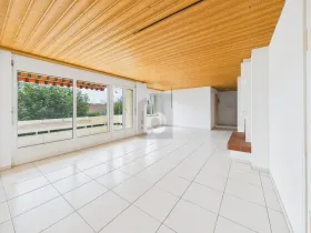 Apartamento en venta en Lengnau, Suiza