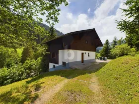 Charlet en vente à Morgins, Suisse
