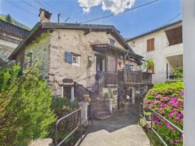 Casa de férias à venda em Gambarogno-San Nazzaro, Suíça