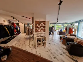 Ladenlokal zu verkaufen in Waldhaus, Schweiz