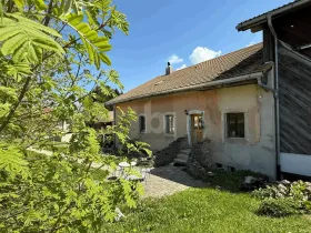 Duplex apartment for rent in Montfaucon, Switzerland