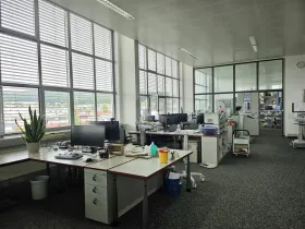 Office space for rent in Bachenbülach, Switzerland
