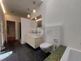 Leilighet over 2 plan Altdorf Sveits